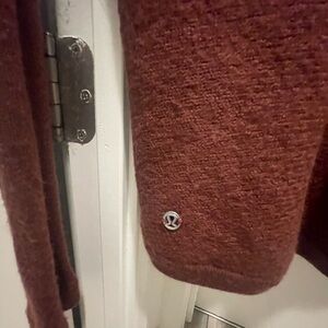 lululemon athletica Long Sleeve Top in Burgundy